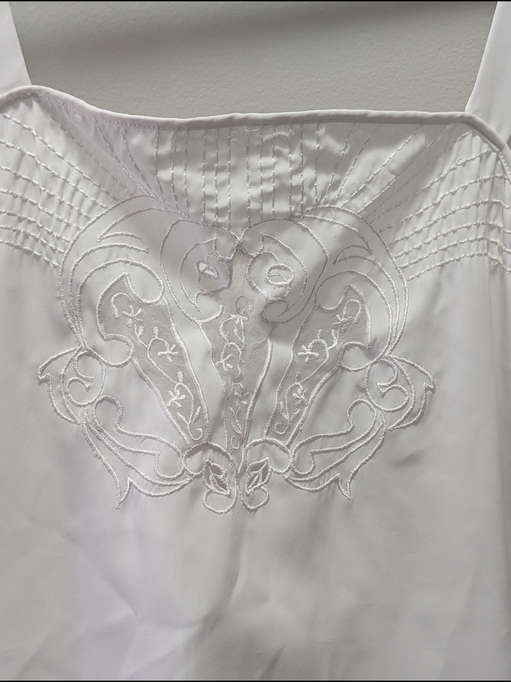 Vtg Chagall Embroidered Tank - Picture 3 of 5